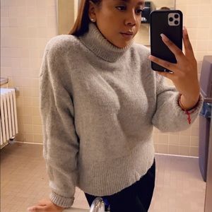 Grey H&M turtle neck sweater